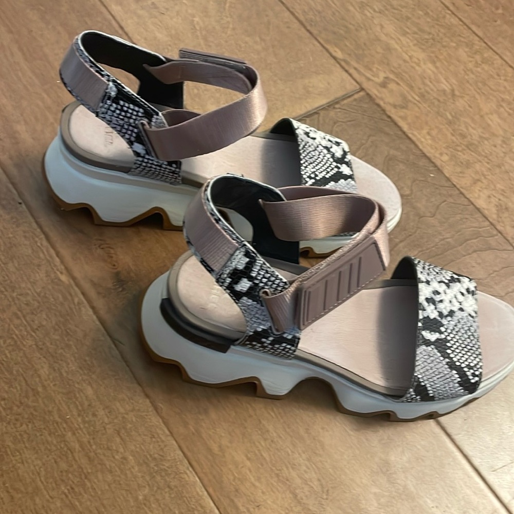 Sorel Kinetic™ Leather Sandal